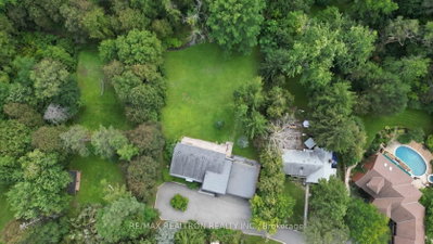 7 Albion Close • Markham, ON photo 4
