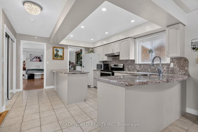 68 Grand Valley Boulevard • Vaughan, ON photo 7