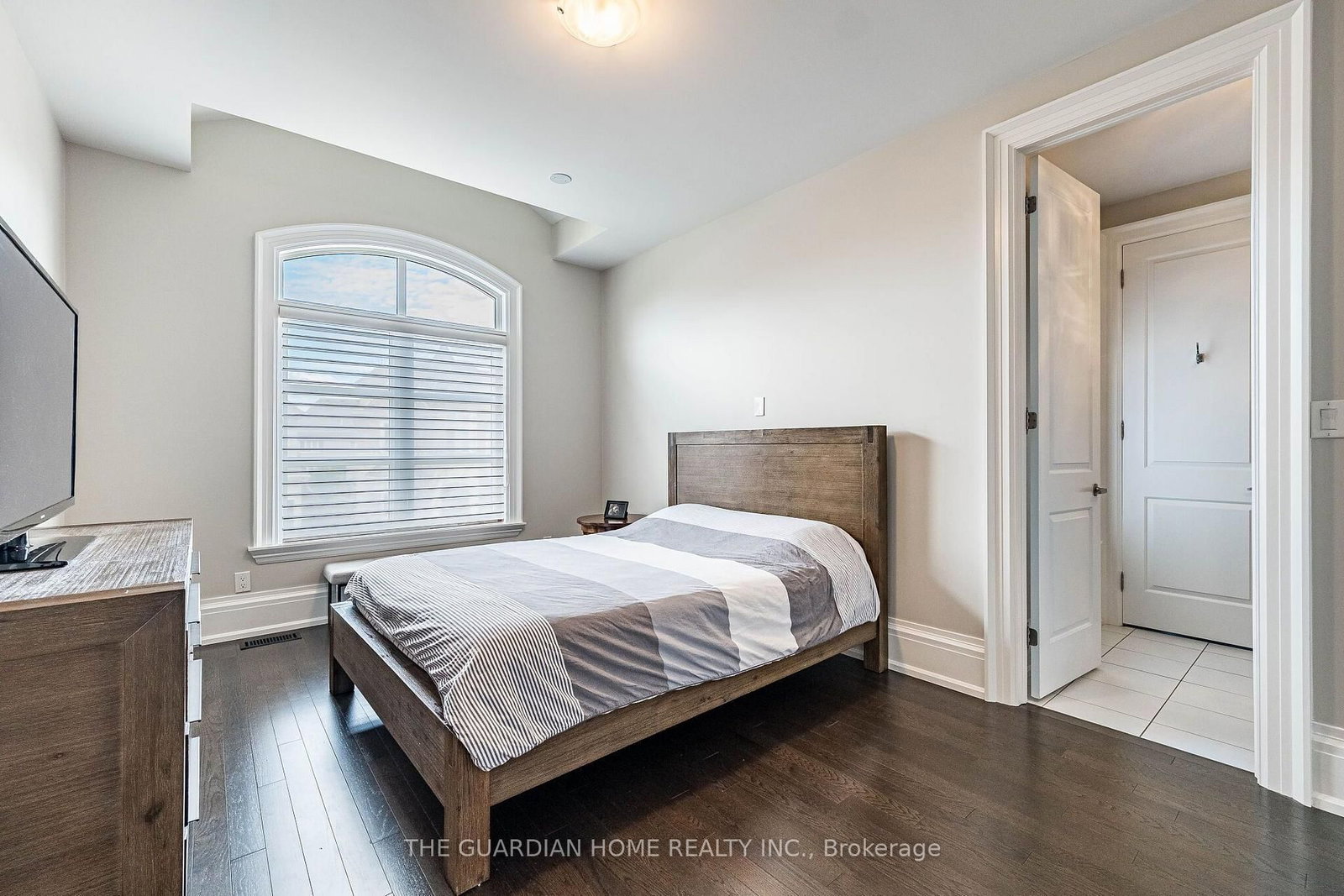 30 Tiburon Trail • Vaughan, ON photo 28