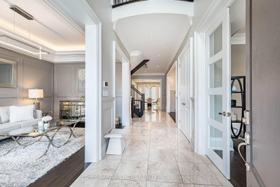 30 Tiburon Trail • Vaughan, ON photo 3