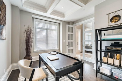 30 Tiburon Trail • Vaughan, ON photo 4