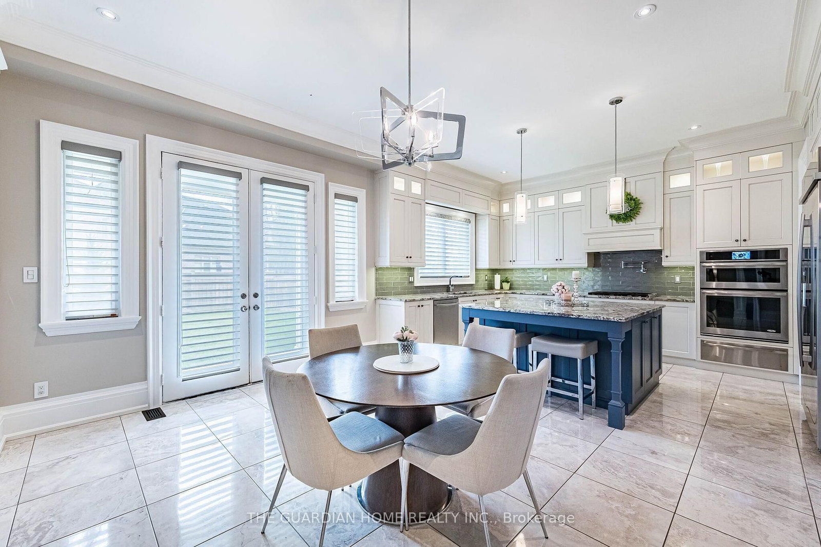 30 Tiburon Trail • Vaughan, ON photo 9