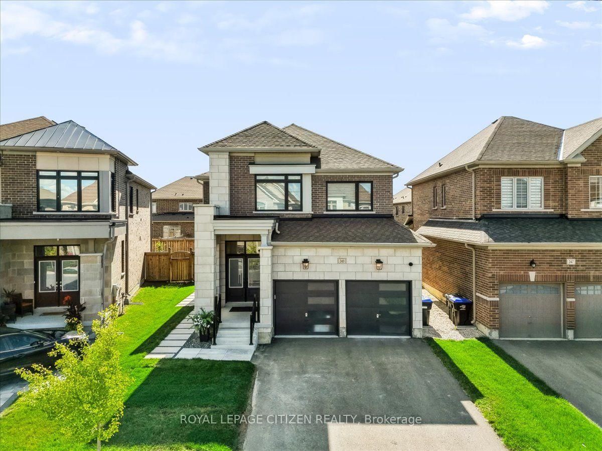 243 Ferragine Crescent • Bradford West Gwillimbury, ON photo 1