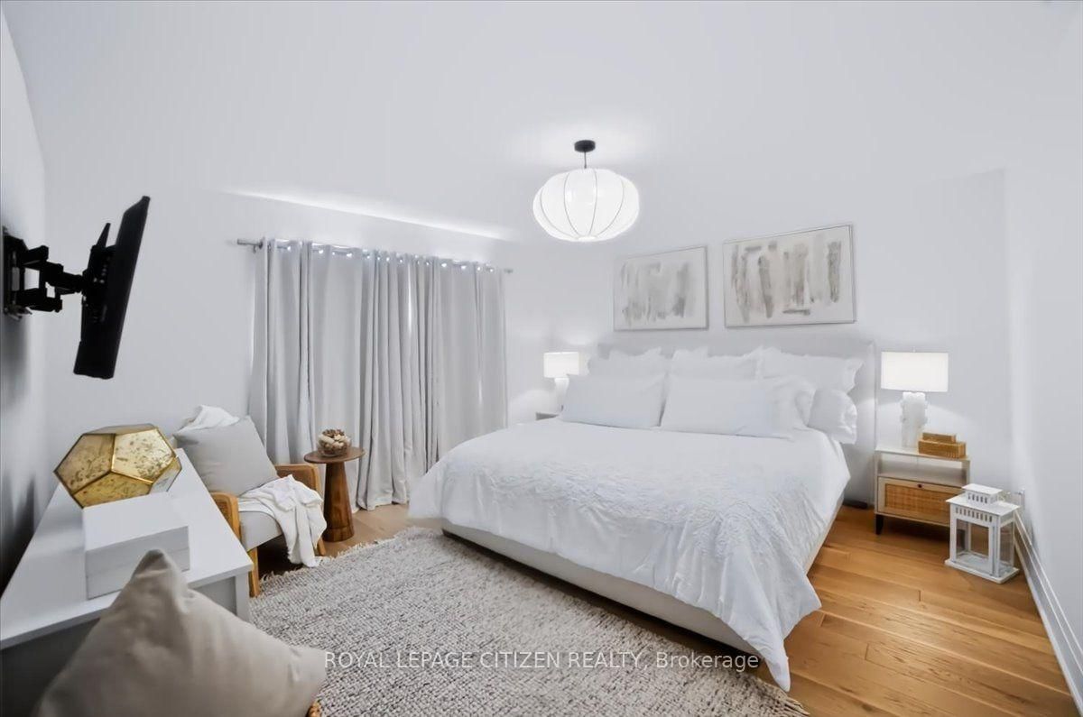 243 Ferragine Crescent • Bradford West Gwillimbury, ON photo 21