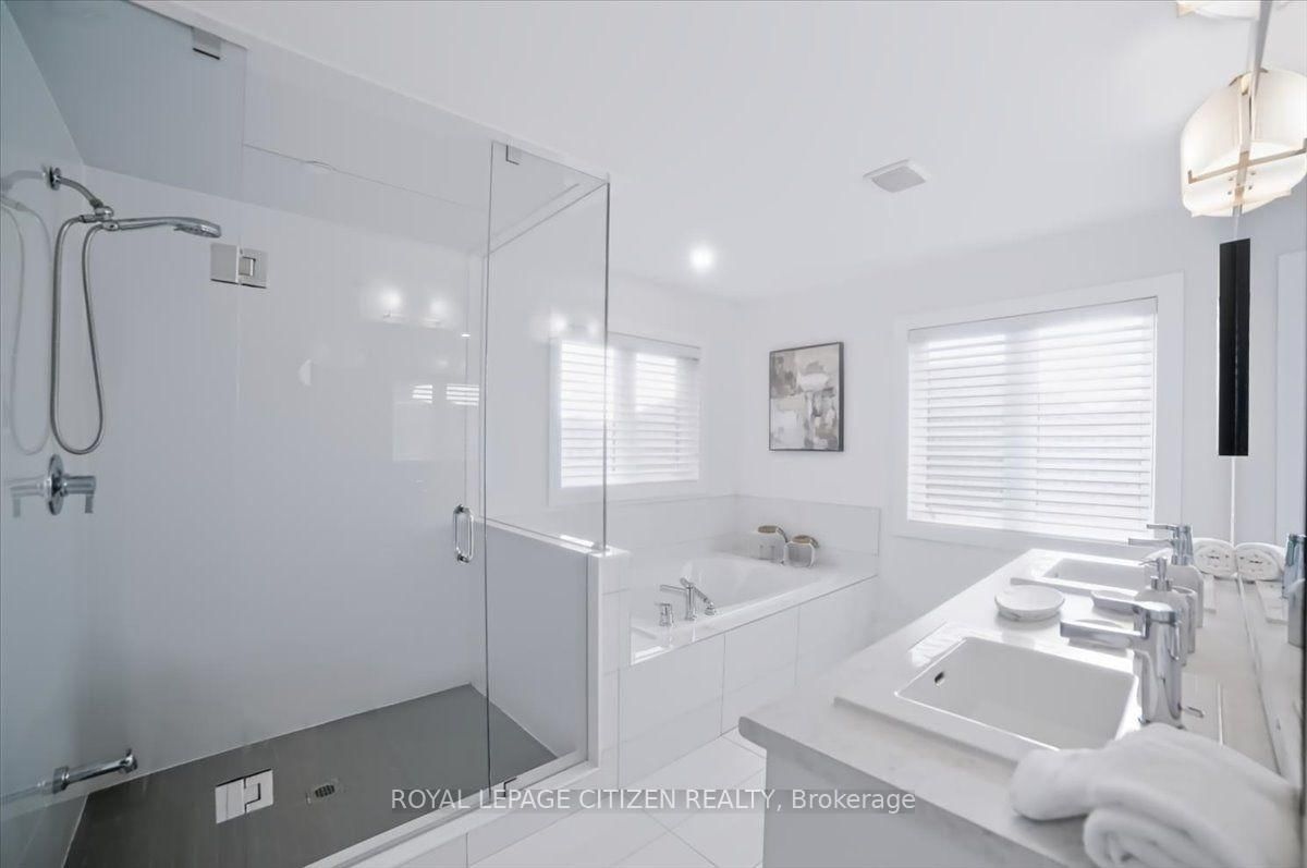 243 Ferragine Crescent • Bradford West Gwillimbury, ON photo 26