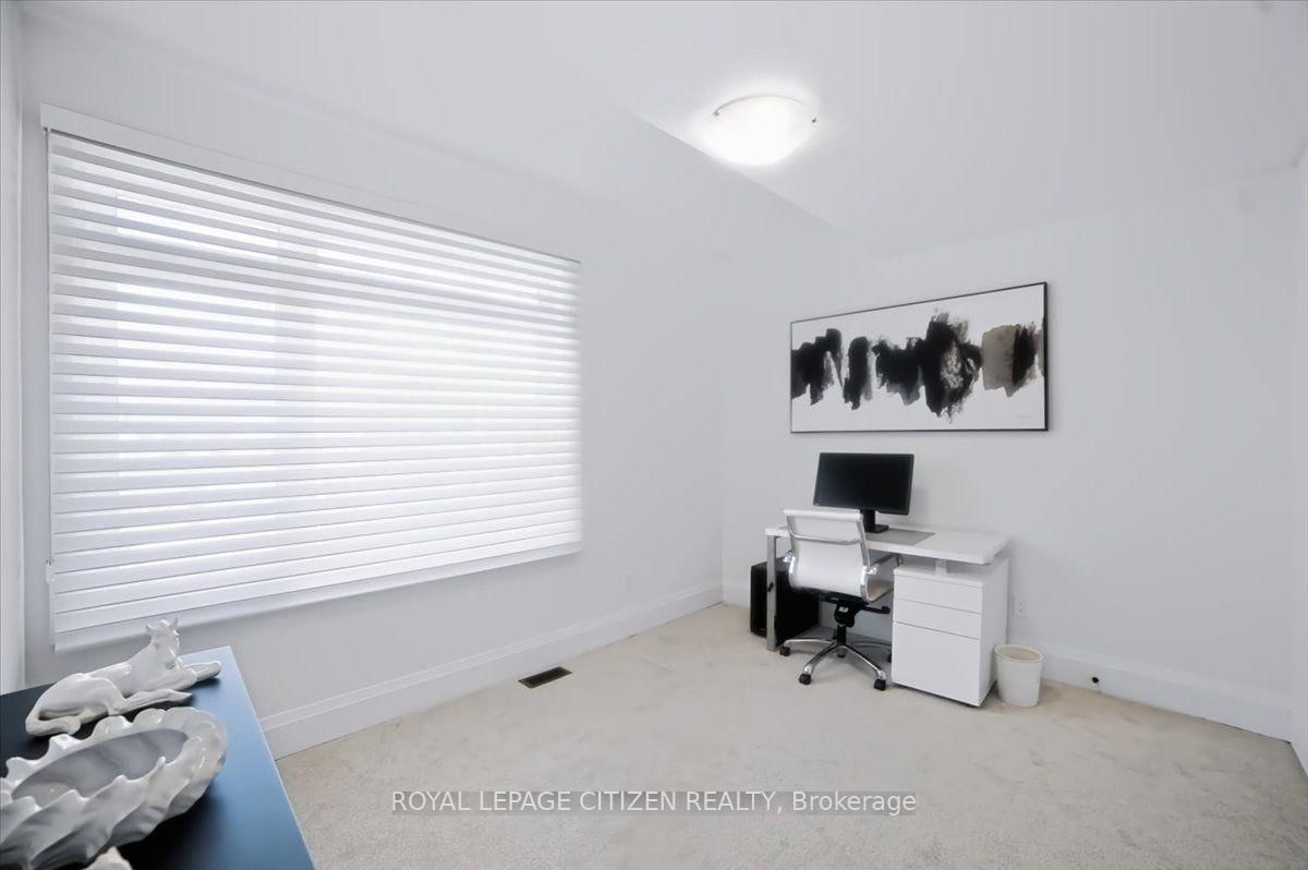 243 Ferragine Crescent • Bradford West Gwillimbury, ON photo 33