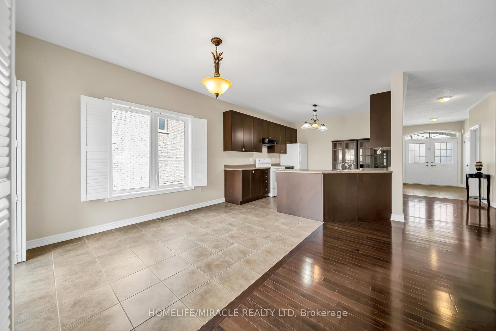 57 Bronze Crescent • Bradford West Gwillimbury, ON photo 12