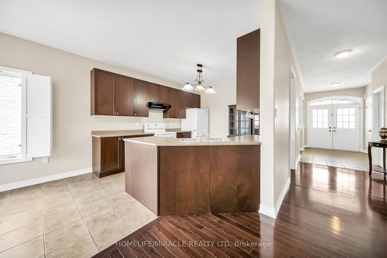 57 Bronze Crescent • Bradford West Gwillimbury, ON photo 13