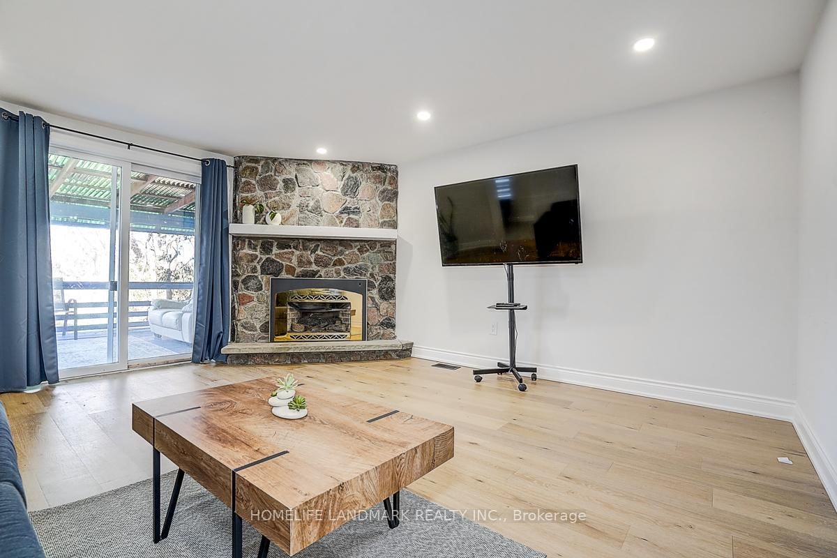 18846 Leslie Street • East Gwillimbury, ON photo 18