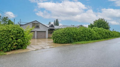 523 Lake Drive E • Georgina, ON photo 4