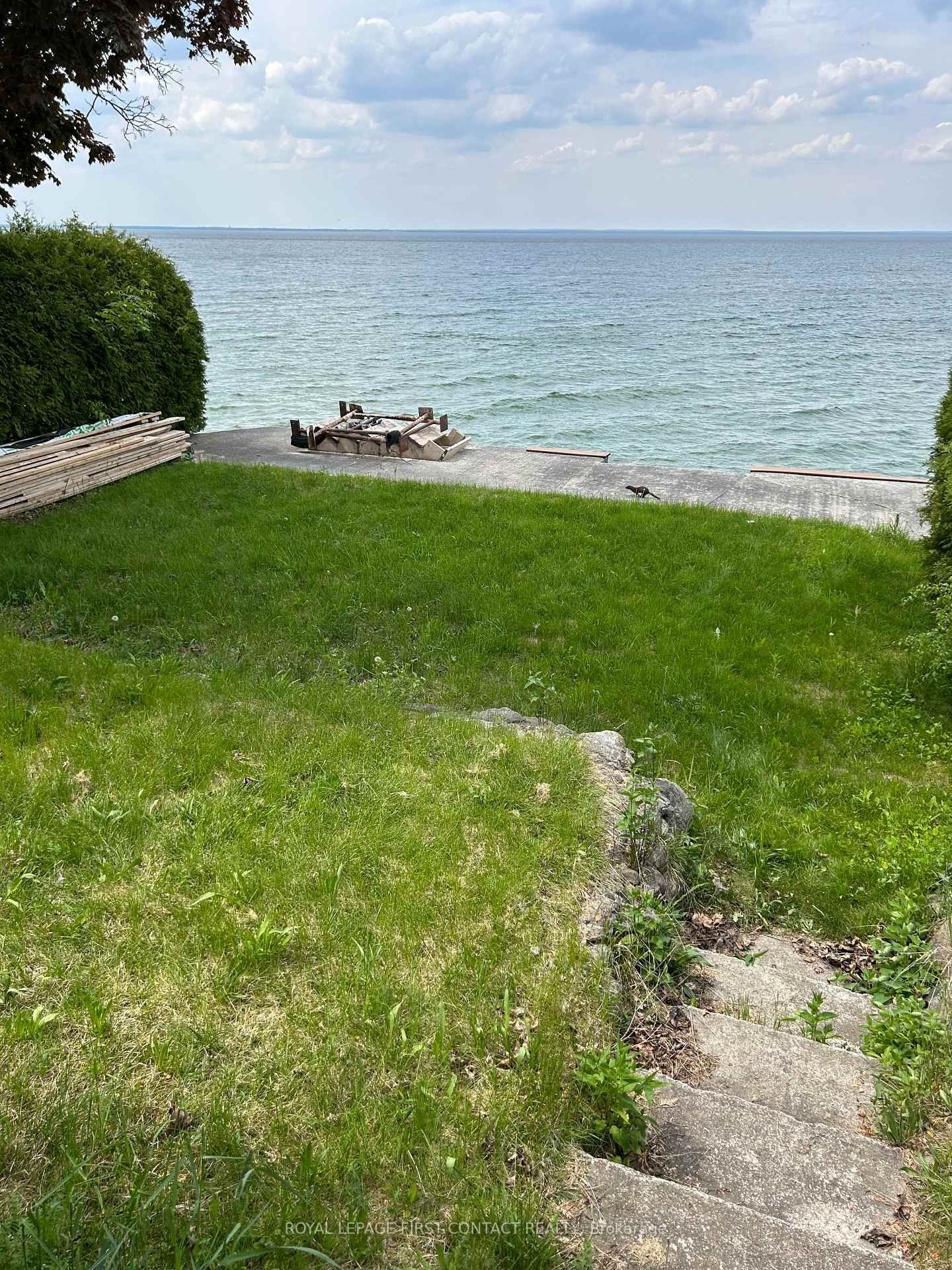 523 Lake Drive E • Georgina, ON photo 9