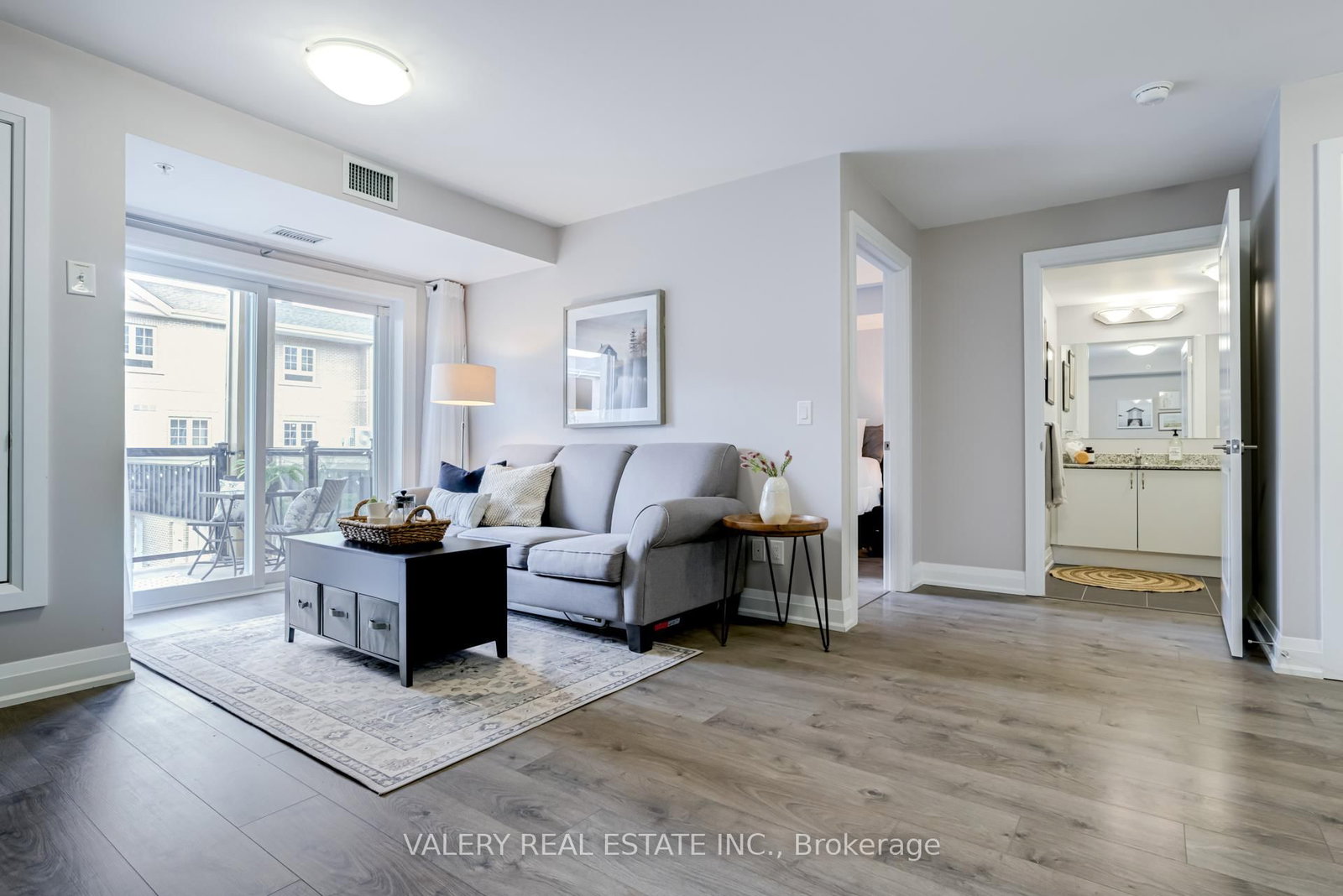 481 Rupert Avenue • #226 • Whitchurch-Stouffville, ON photo 4