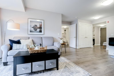 481 Rupert Avenue • #226 • Whitchurch-Stouffville, ON photo 5
