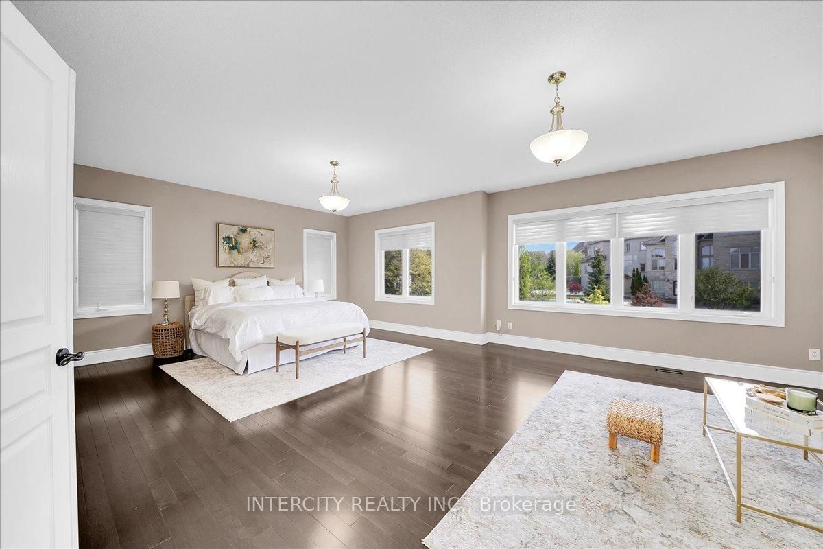 233 Carisbrooke Circle • Aurora, ON photo 28