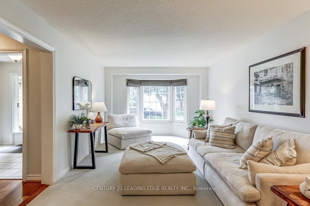 128 Reeve Drive • Markham, ON photo 9