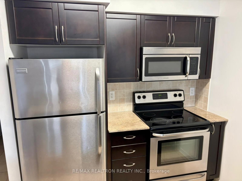 201 - 73 King William Crescent