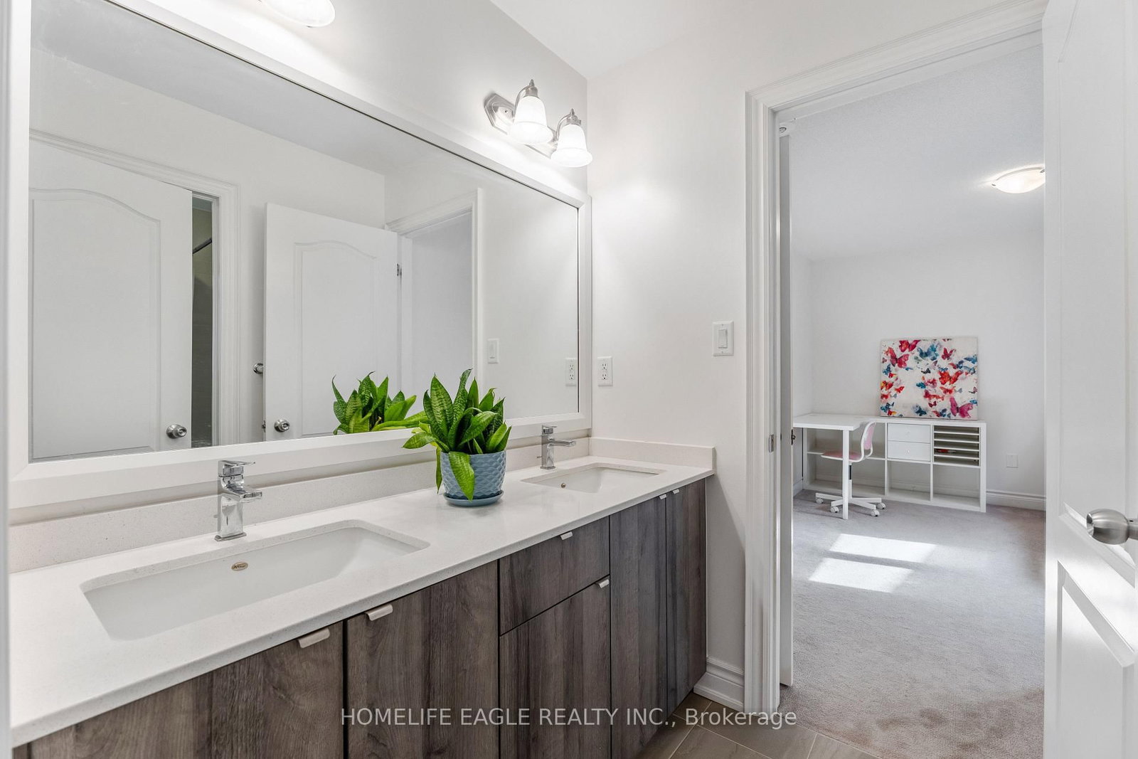 58 Tesla Crescent • East Gwillimbury, ON photo 13
