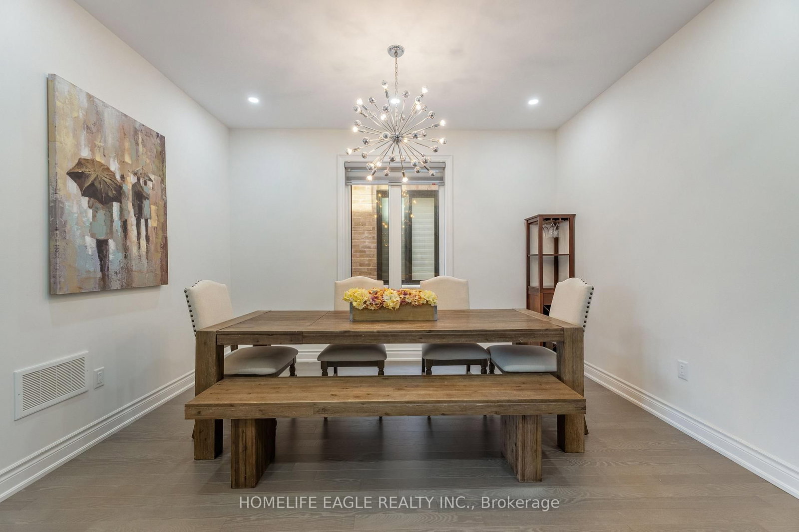 58 Tesla Crescent • East Gwillimbury, ON photo 4