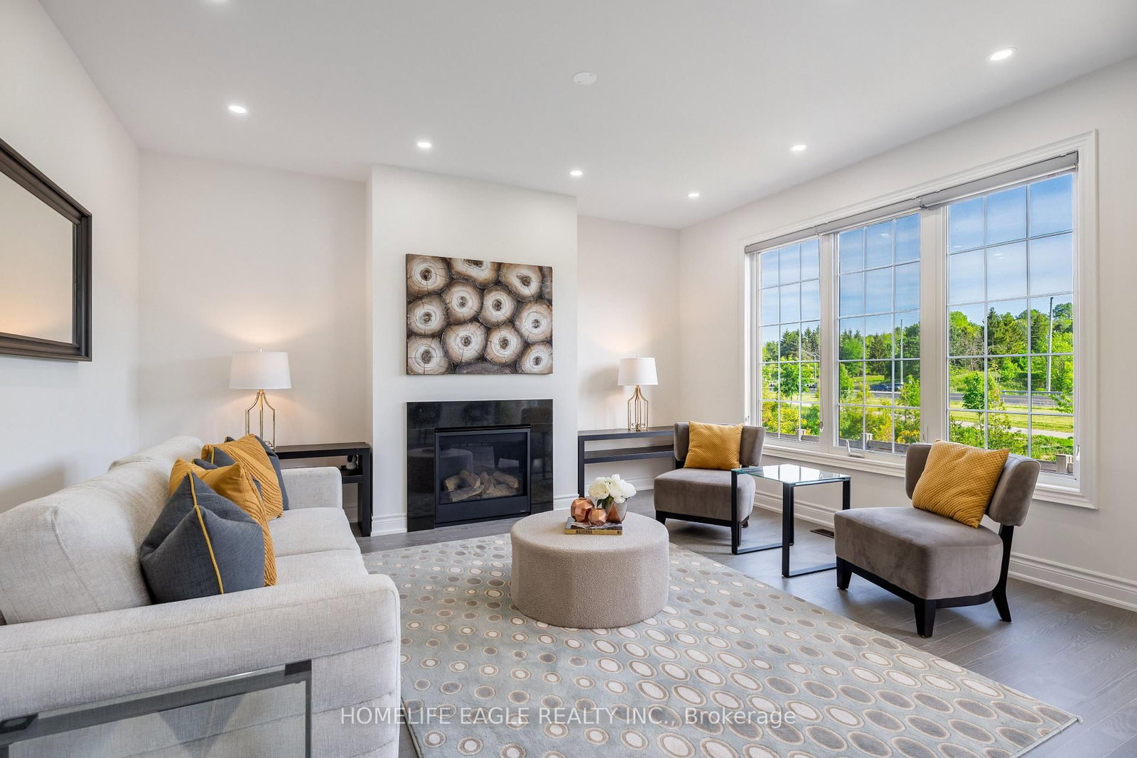 58 Tesla Crescent • East Gwillimbury, ON photo 7