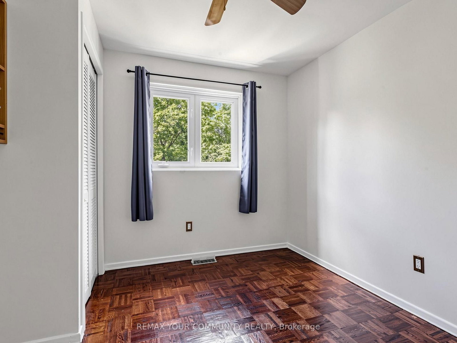 75 St. Andrews Court • Aurora, ON photo 25