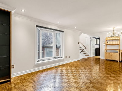 75 St. Andrews Court • Aurora, ON photo 6