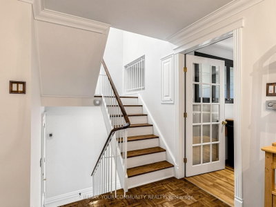 75 St. Andrews Court • Aurora, ON photo 9