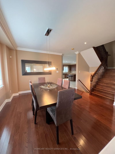 596 Vellore Park Avenue N • Vaughan, ON photo 8