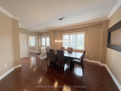 596 Vellore Park Avenue N • Vaughan, ON photo 9