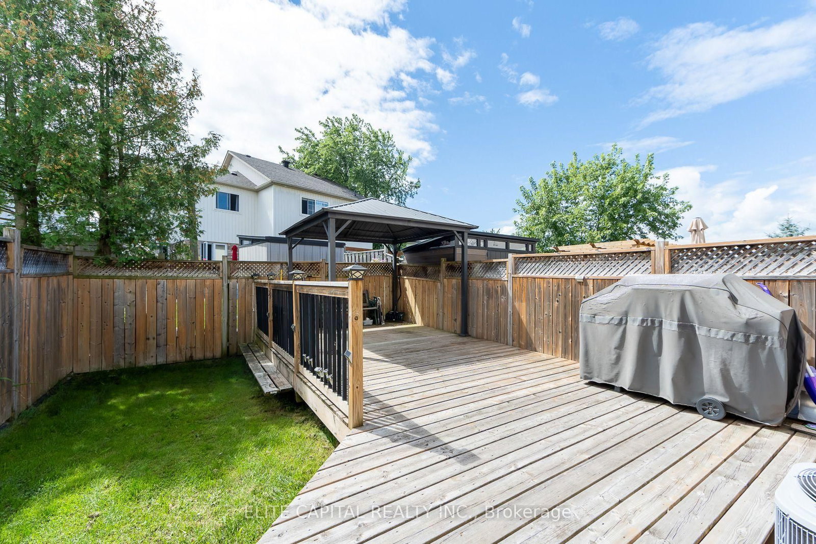 405 King Street E • East Gwillimbury, ON photo 16