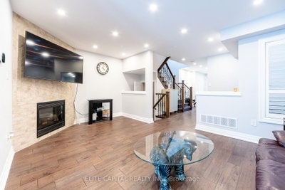 405 King Street E • East Gwillimbury, ON photo 4