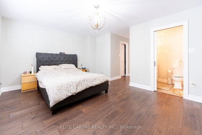 405 King Street E • East Gwillimbury, ON photo 9