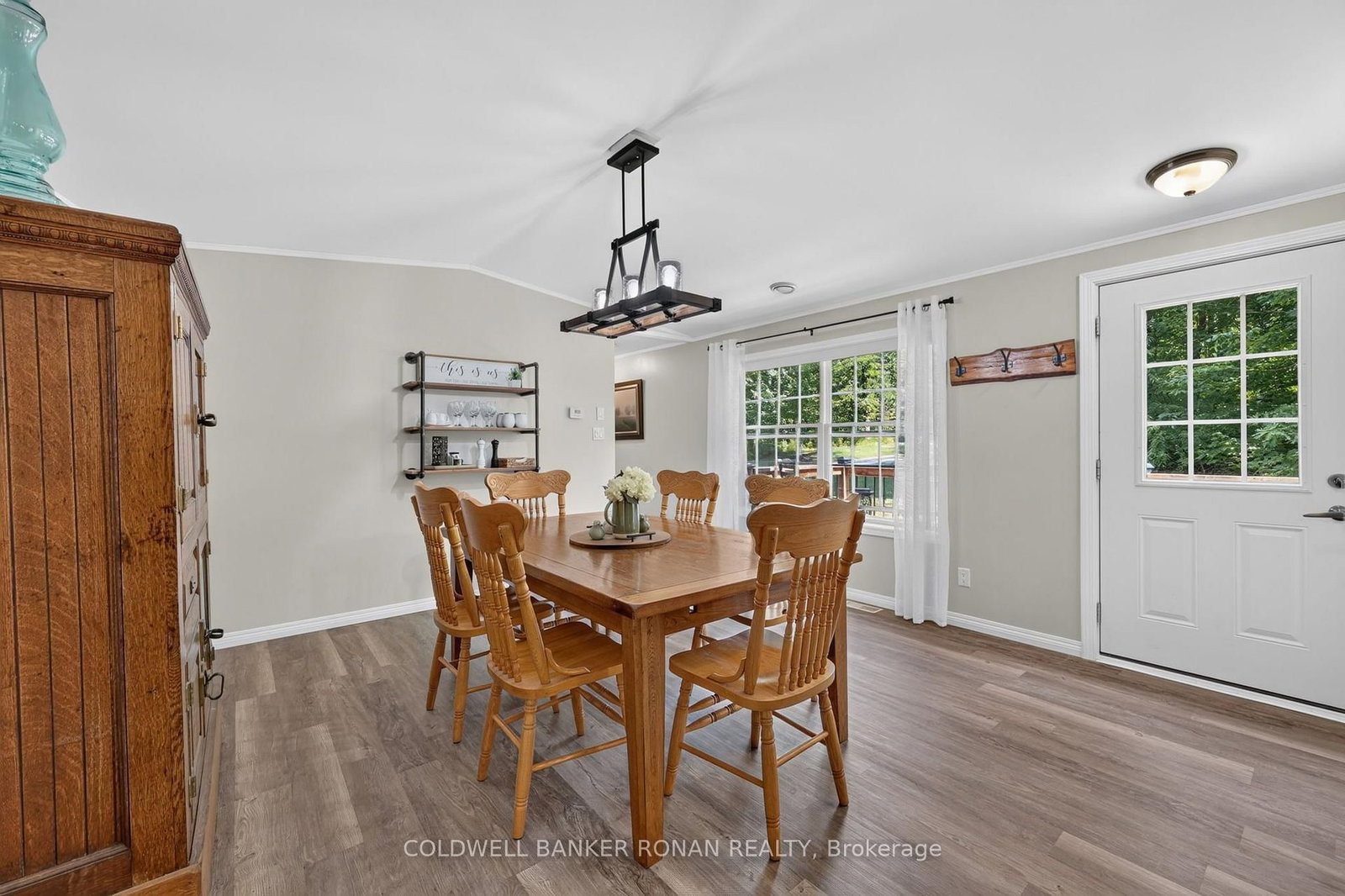 9087 Webster Road • Adjala-Tosorontio, ON photo 10