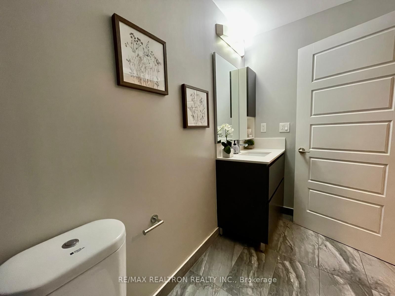 25 Water Walk Drive • #516 • Markham, ON photo 11