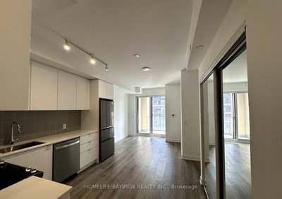100 Eagle Rock Way • #808 • Vaughan, ON photo 6