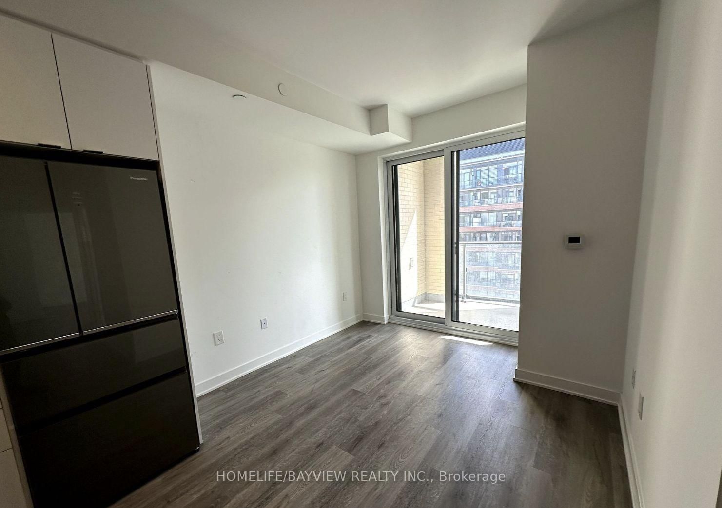 100 Eagle Rock Way • #808 • Vaughan, ON photo 8