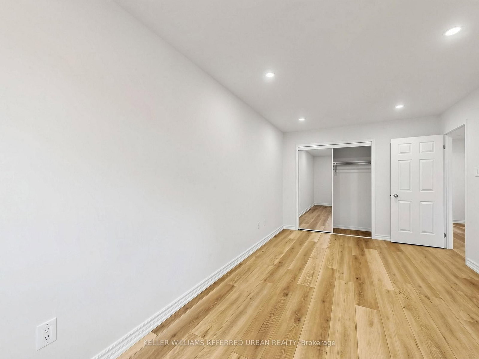 50 Edwin Pearson Street • Aurora, ON photo 32
