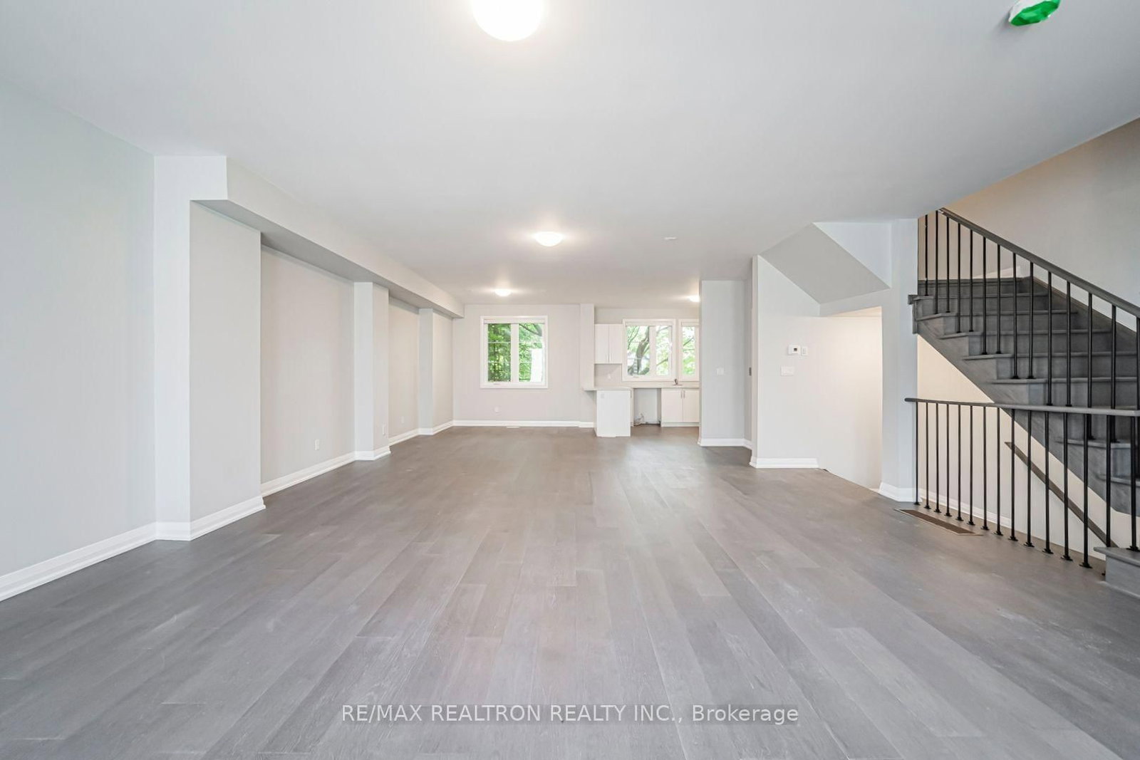 260 Eagle Street • #22 • Newmarket, ON photo 18