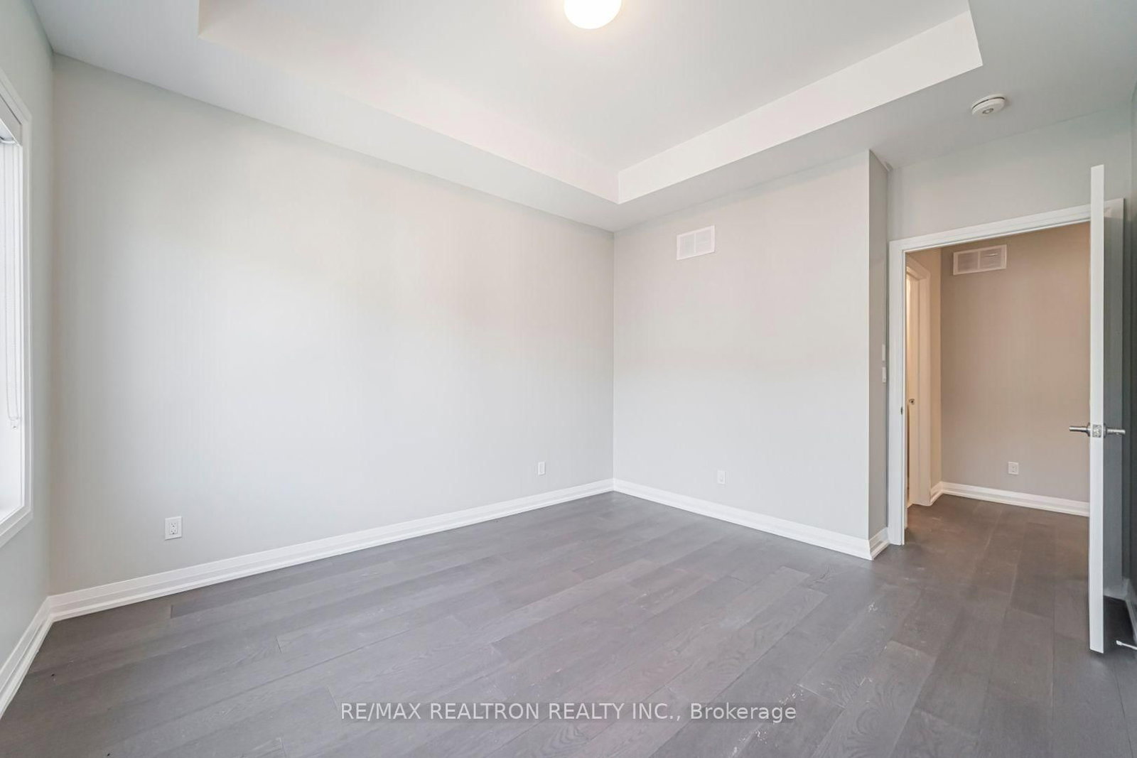 260 Eagle Street • #22 • Newmarket, ON photo 29