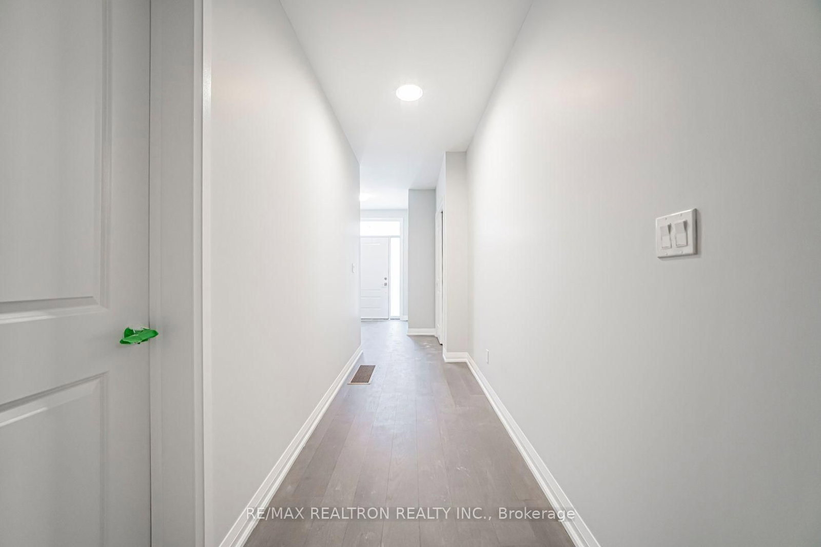 260 Eagle Street • #22 • Newmarket, ON photo 5