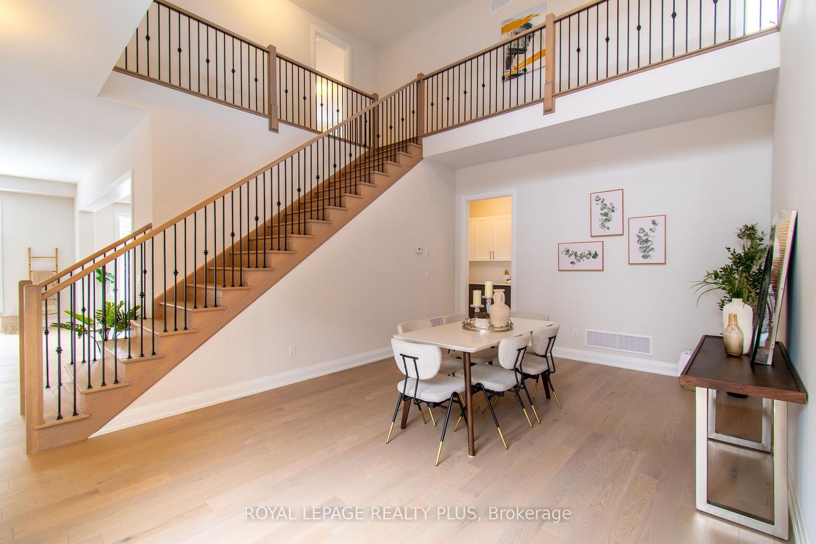 980 Church Drive • Innisfil, ON photo 14