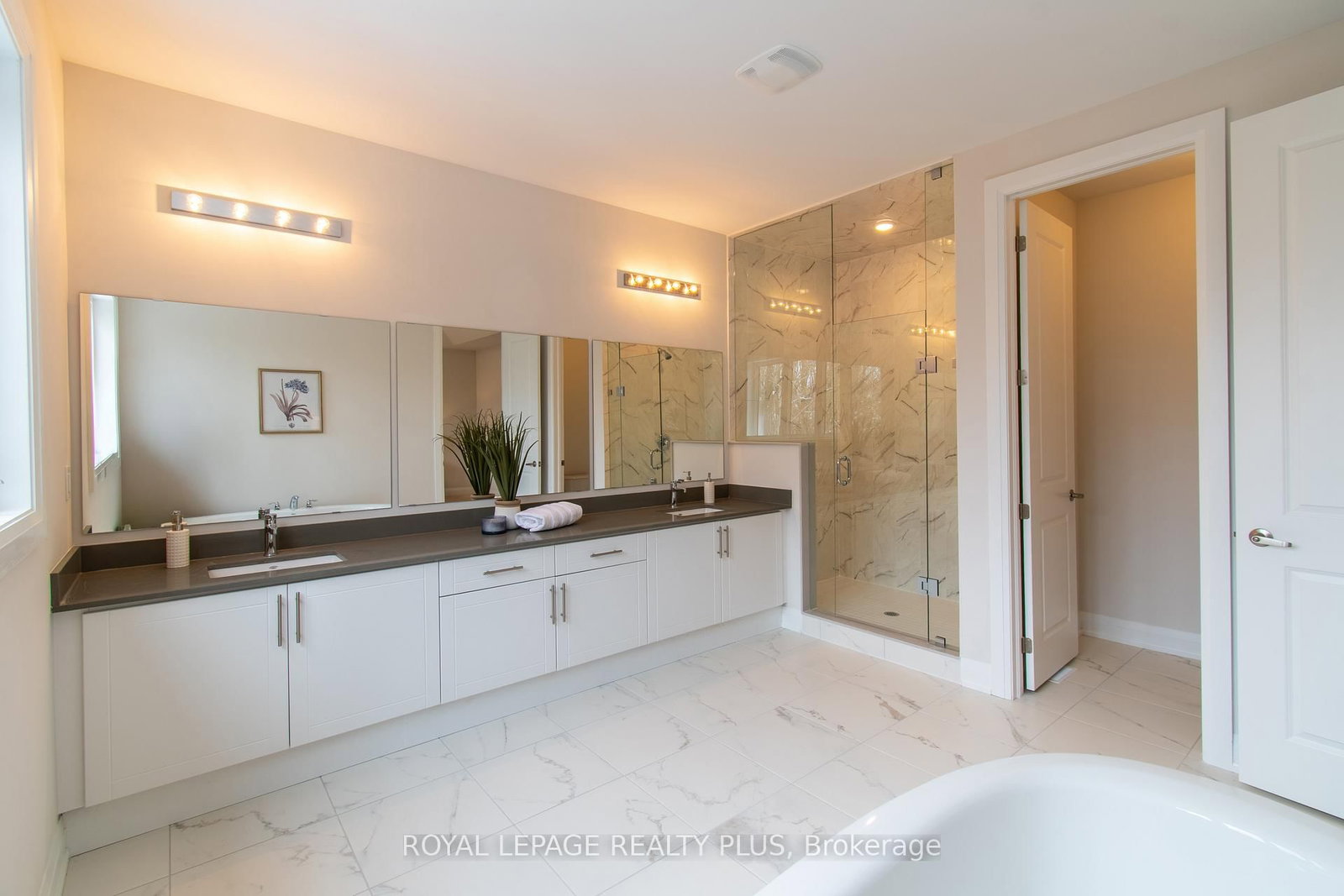 980 Church Drive • Innisfil, ON photo 37
