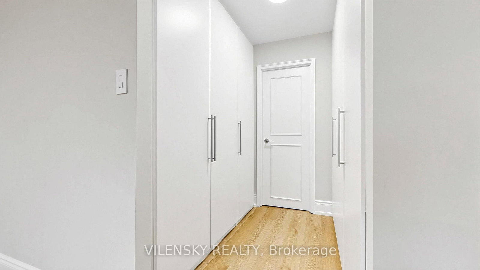 5 Weldrick Road W • #506 • Richmond Hill, ON photo 18