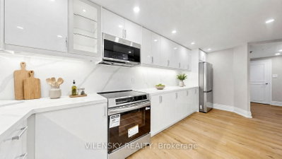 5 Weldrick Road W • #506 • Richmond Hill, ON photo 5