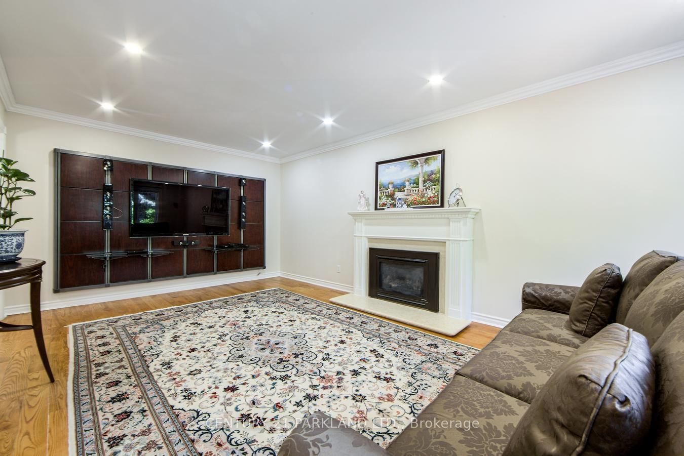 112 Strathearn Avenue • Richmond Hill, ON photo 15