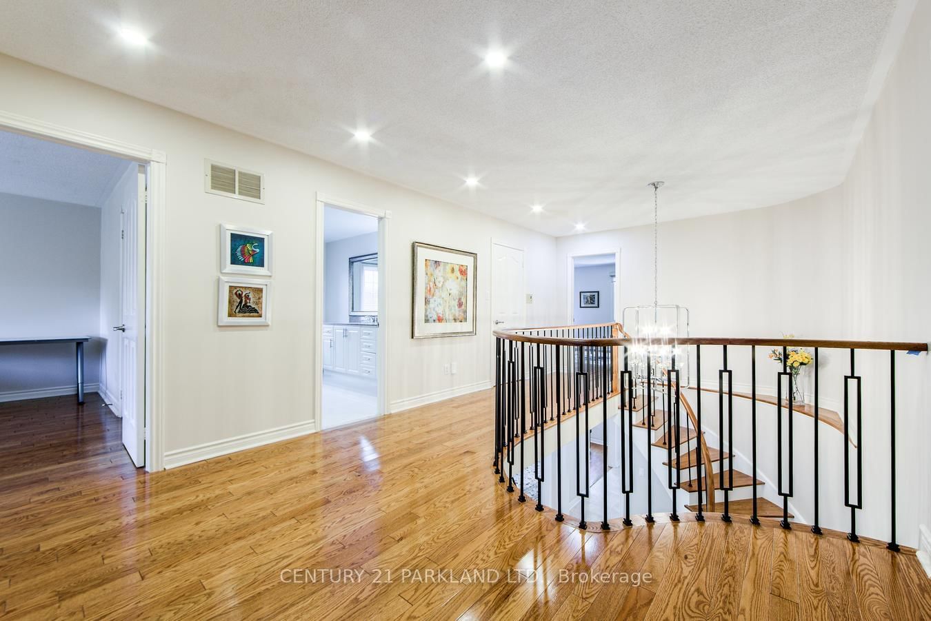 112 Strathearn Avenue • Richmond Hill, ON photo 22