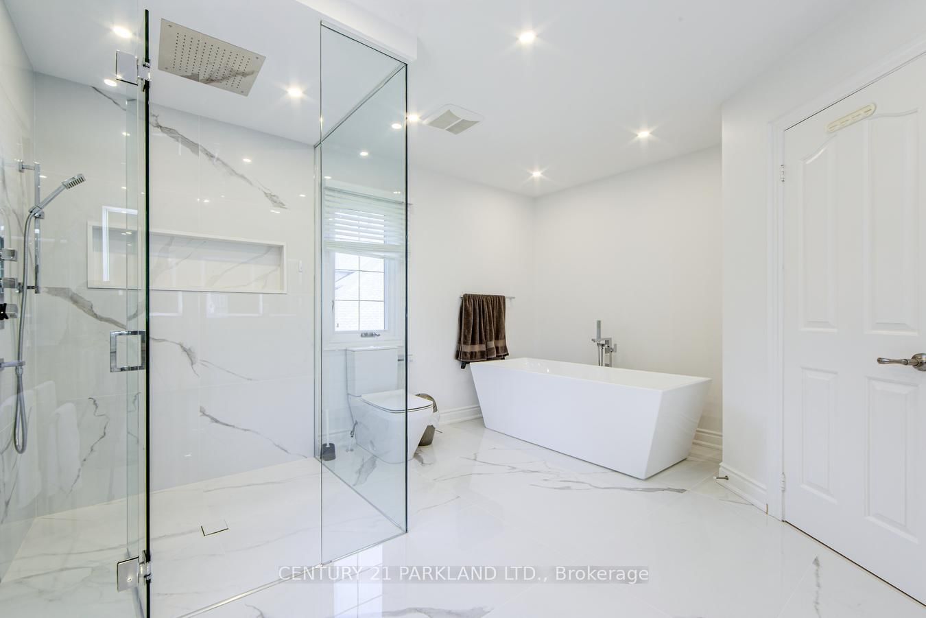 112 Strathearn Avenue • Richmond Hill, ON photo 26