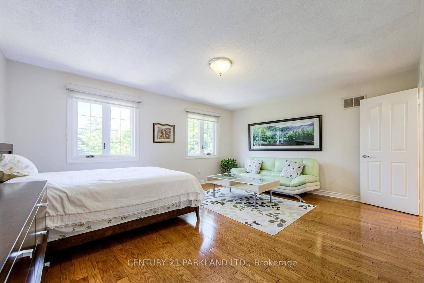 112 Strathearn Avenue • Richmond Hill, ON photo 29