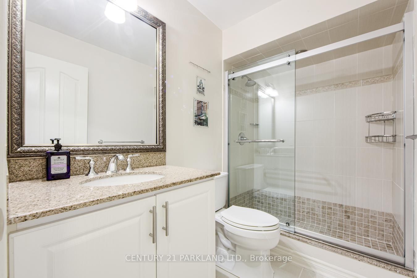 112 Strathearn Avenue • Richmond Hill, ON photo 38