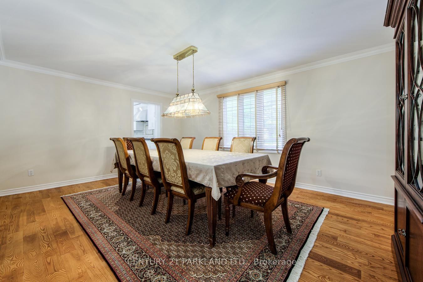 112 Strathearn Avenue • Richmond Hill, ON photo 6