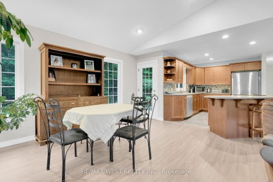4927 25th Side Road • Essa, ON photo 4